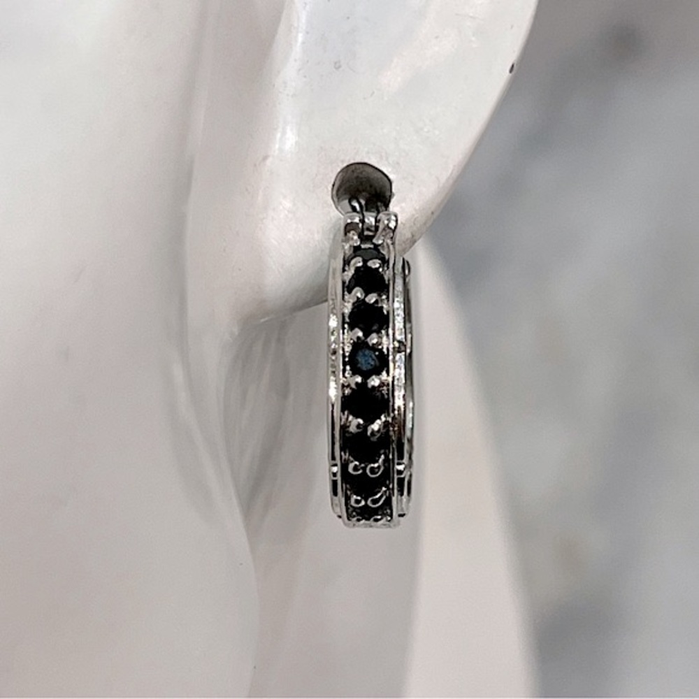 Thai Black Spinel Silver Hoop Scroll Detailed Earrings - Picture 7 of 14